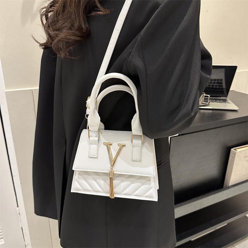 Модная и трендовая женская сумка через плечо, новая стильная сумка для женщин, корейская повседневная квадратная сумка, индивидуальная простая сумка через плечо