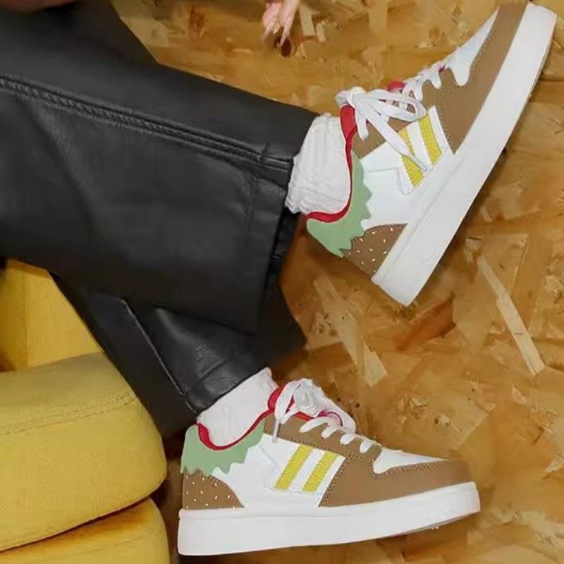 Популярная платформа белые туфли женские 2025 весна и осень новая женская обувь нишевый дизайн универсальные шикарные повседневные кеды