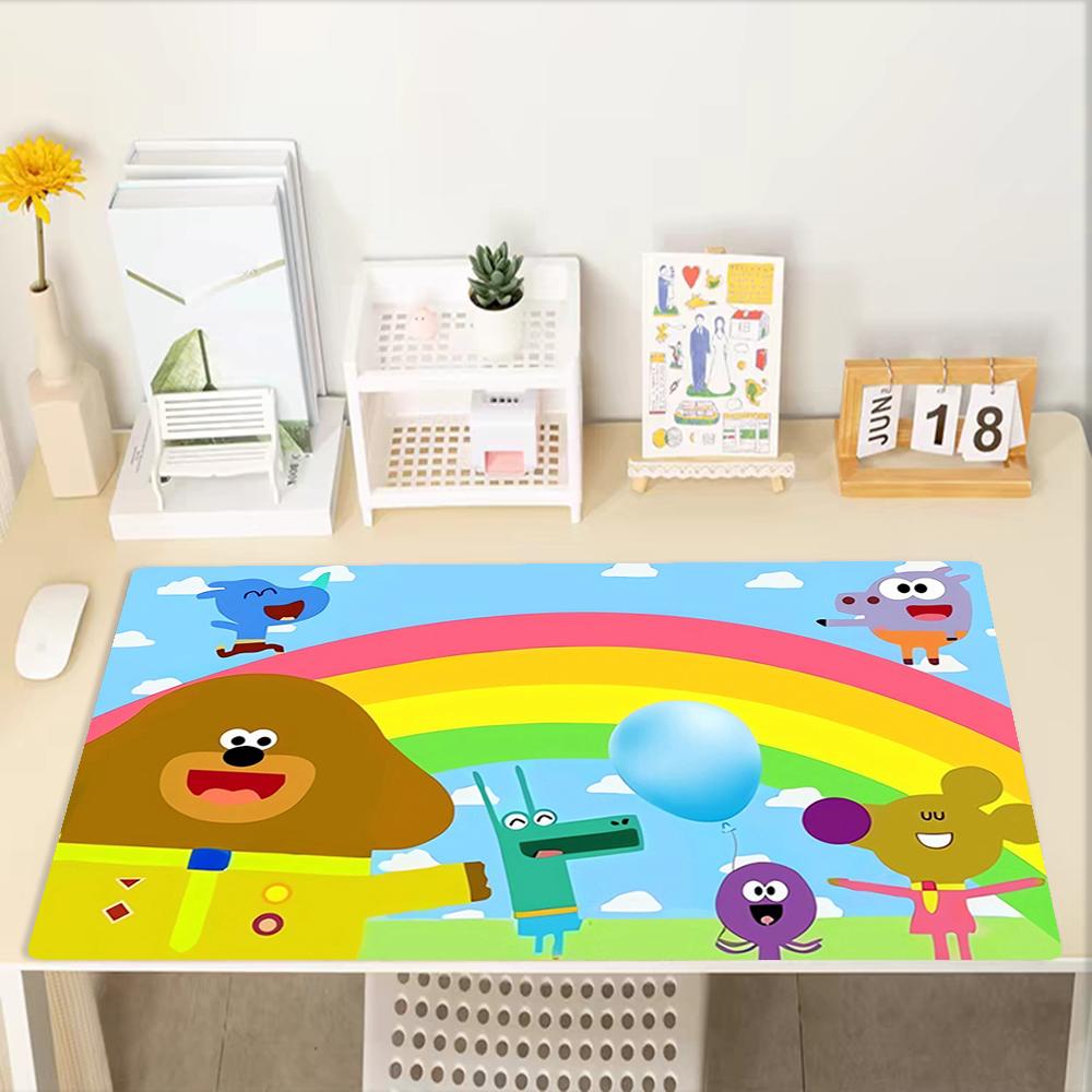 Hey Duggee Theme Mouse Pad, Non Slip Rubber Base, Multifunctional Office & Home Decor, Perfect for Workspace Personalization.