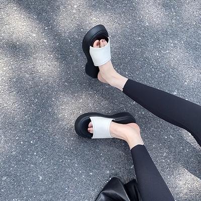 Виноградная мать лето новая модная толстоподошвенная верхняя одежда толстоподошвенные крутые тапочки широколицые повседневные однопедальные ленивые тапочки женщины