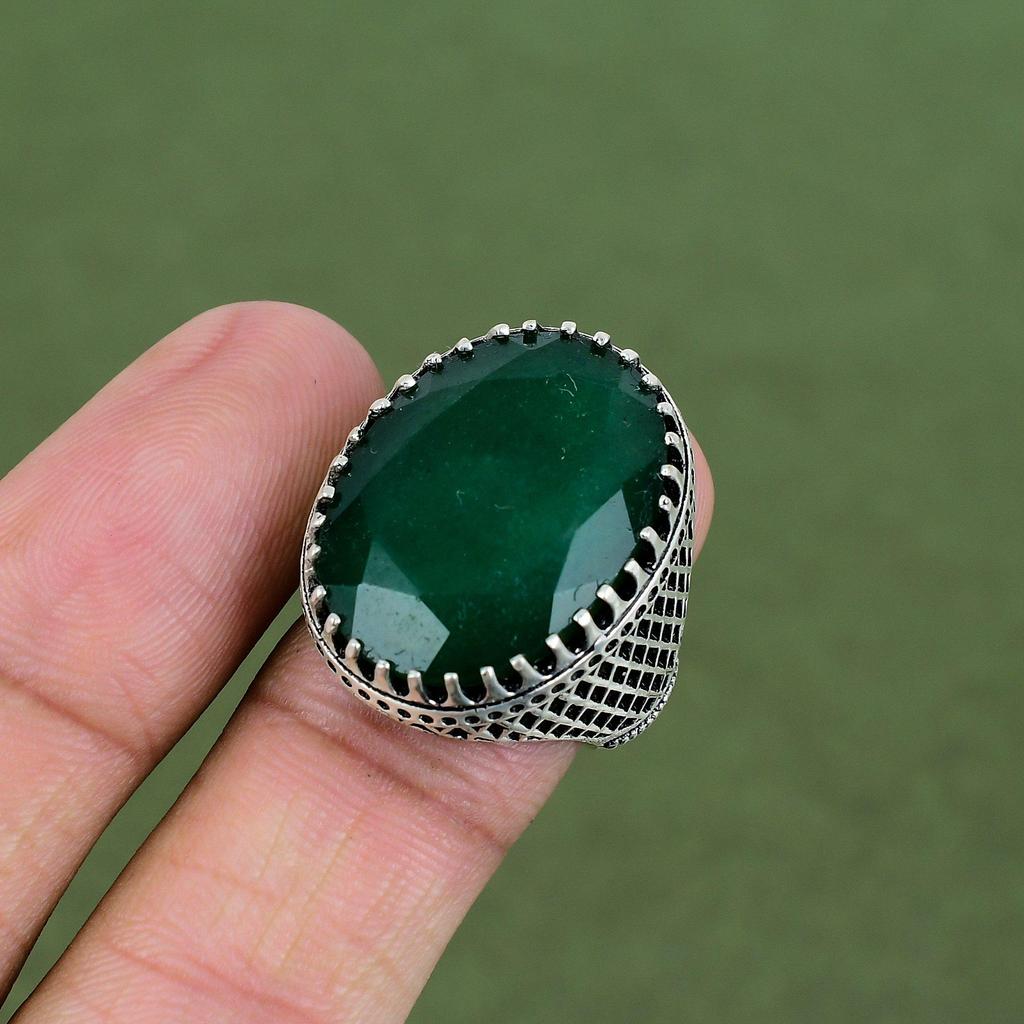Кольцо с ограненным замбийским изумрудом Кольцо из стерлингового серебра 925 пробы Элегантное ювелирное изделие Кольцо с натуральным драгоценным камнем Кольцо ручной работы Подарки для нее Доступно в размерах колец