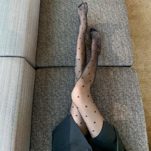 Новые весенне-летние ультратонкие белые чулки jk жаккардовые чулки с сердечками просвечивающие кружевные сексуальные колготки черные шелковые