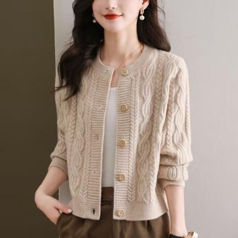 Womens Chunky Cable Knit Cardigan Sweater Short Length Long Sleeve Solid Color Casual Chic Outerwear 2026 Fall Winter