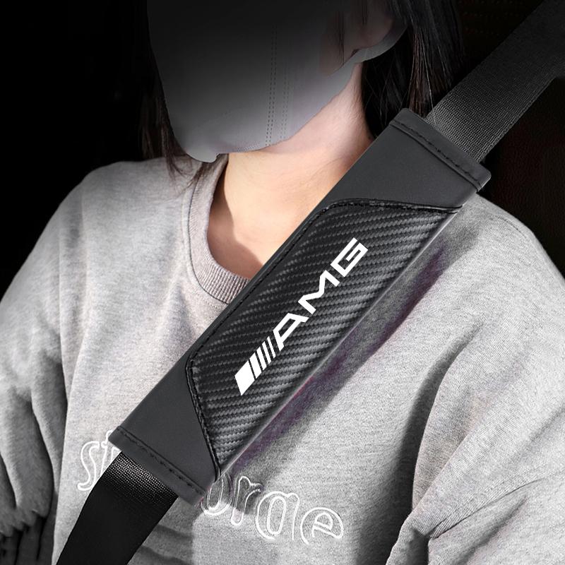 PIG4 Car Belt Shoulder Pads Leather Safety Belt Cover Auto Interior Keychain For Mercedes Benz AMG Smart Fortwo 451 450 453 EQ Forfo