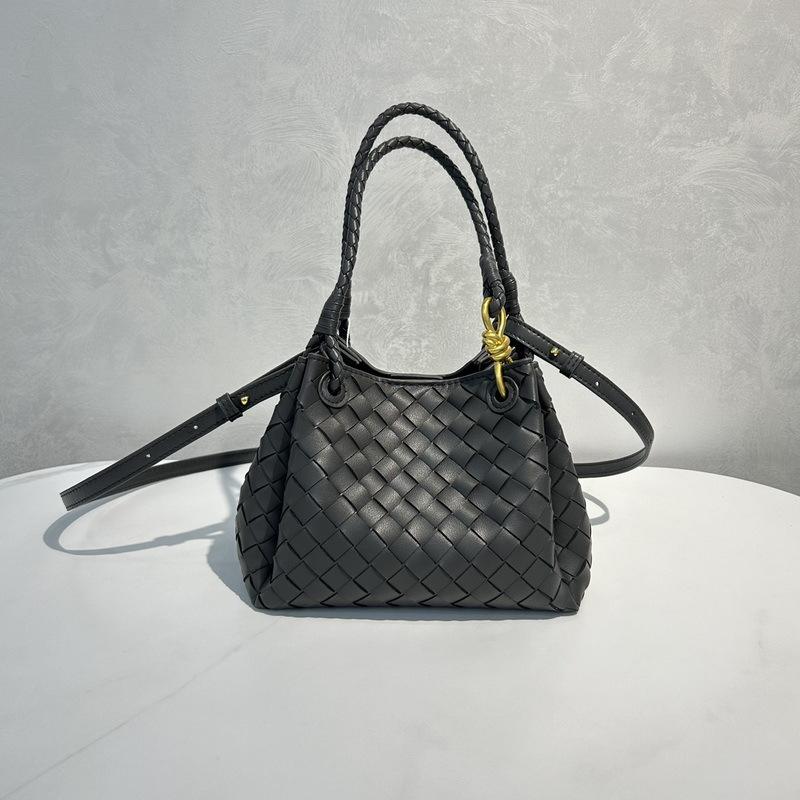 2025 Новая женская кожаная сумка модная классическая плетеная сумка бабочка пряжка парашютная сумка через плечо