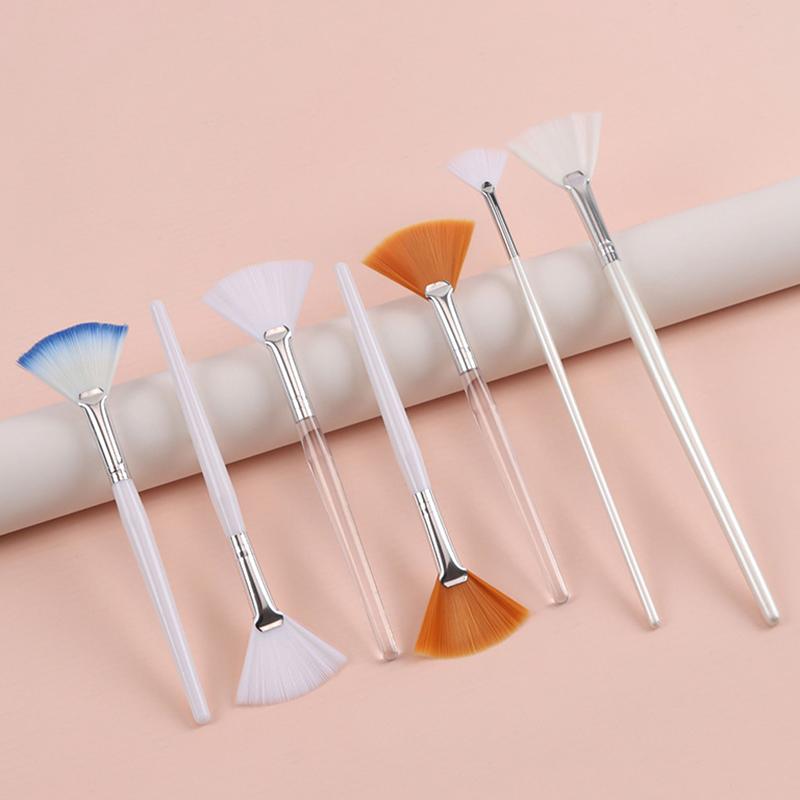 Практичные кисти для лица Веерные кисти для макияжа Мягкие портативные кисти для масок Косметические инструменты