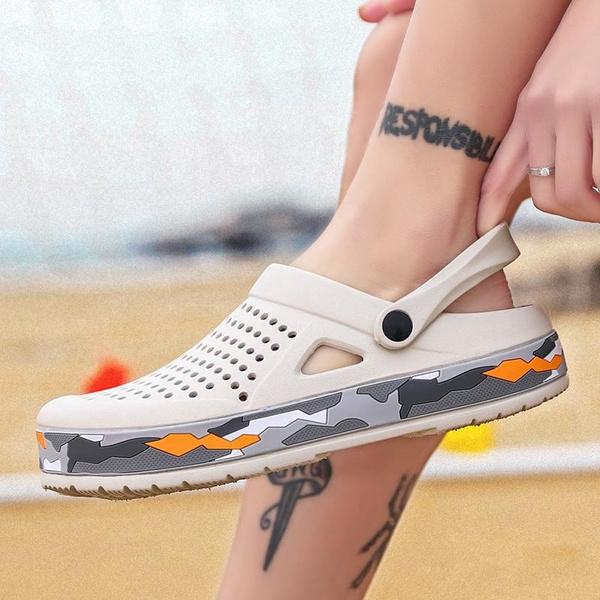 Fashion Clogs Men Sandals Casual Shoes EVA Lightweight Sandals Unisex Colorful Shoes for Women Summer Beach Slippers 36-45