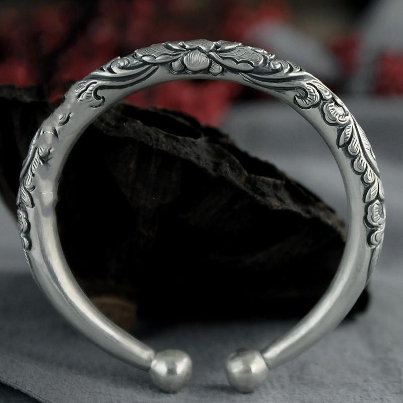 New Fashion Bracelet Round Head Peony Bracelet High End Exquisite Relief Opening Bracelet