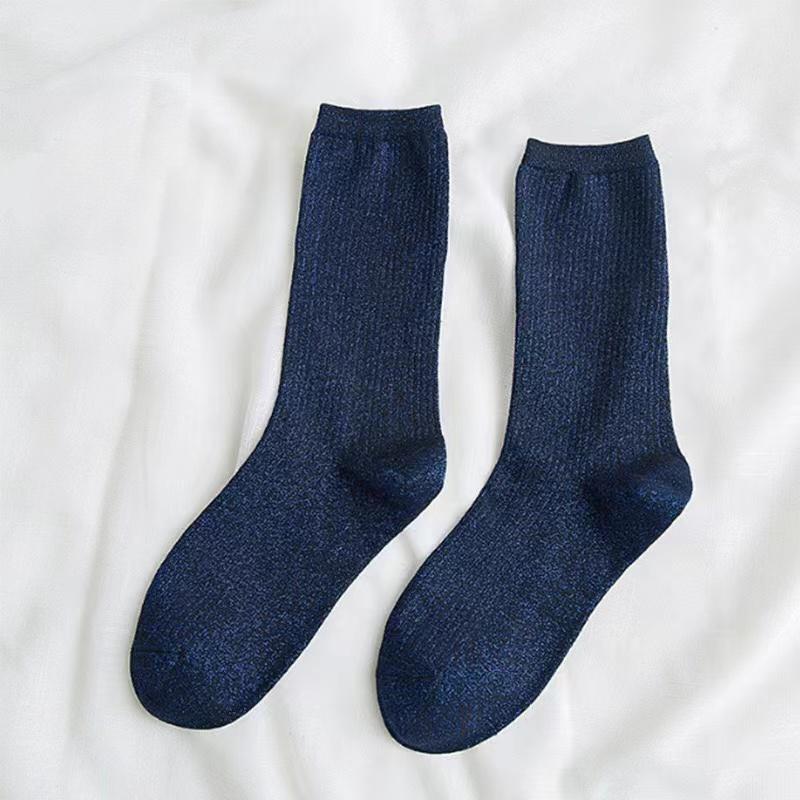 Модные сексуальные блестящие носки в корейском стиле, носки из шелка золотого и серебряного цветов, роскошный дизайн, высококачественные женские носки