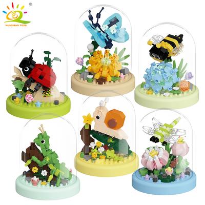 Нетоксичная коробка-витрина с моделью насекомого и цветка Moc, мини-конструктор, модель бабочки из мини-алмазных блоков, игрушка для украшения детского стола.