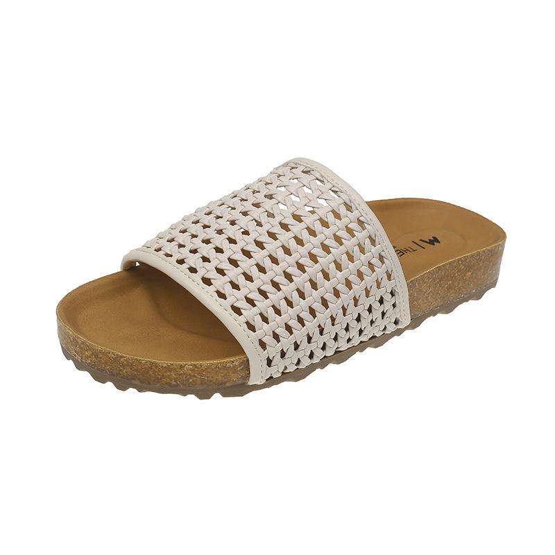 Outside wear fashion ins trend season cool slippers women's summer word new comfortable indoor slippers non-slip thick bottom home