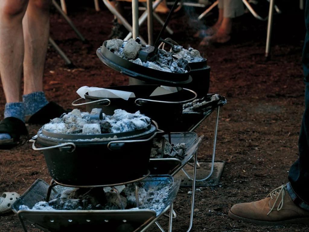 Snow Peak Watetsu Dutch Oven 26 CS-520