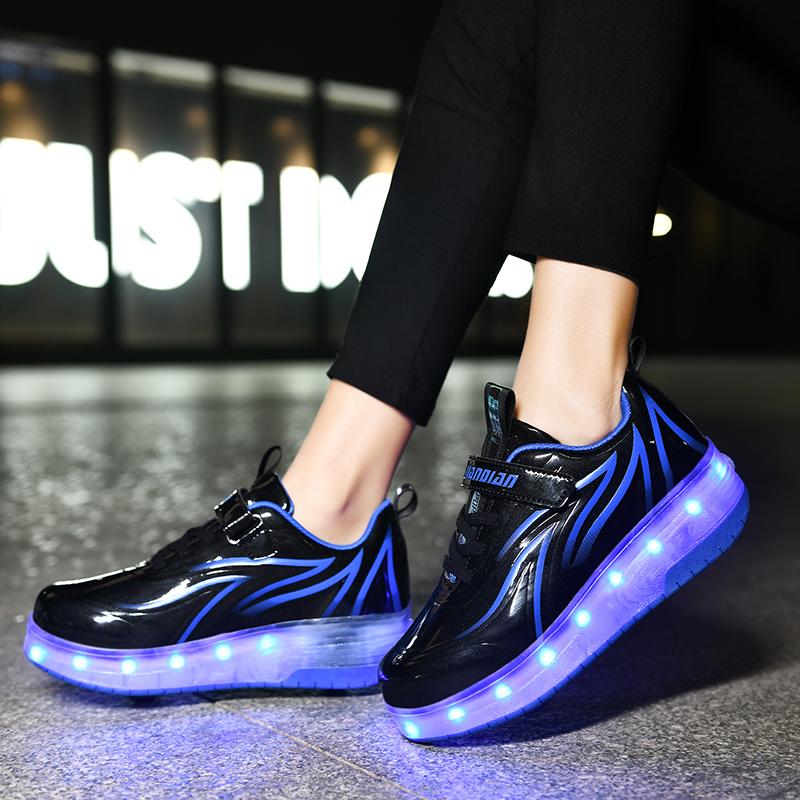 Спортивная обувь для девочек с подсветкой, трущиеся туфли, твердые волшебные патчи, зарядные двухрядные скользящие туфли с колесами
