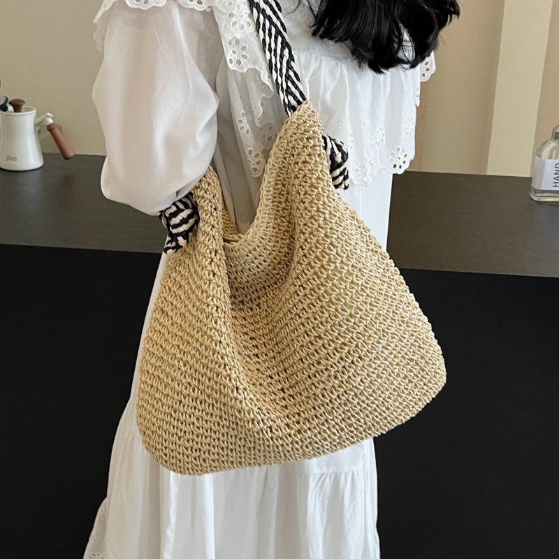 Big Capacity Straw Beach Bag Vintage Handmade Woven Shoulder Bag Raffia Rattan Handbag Bohemian Summer Vacation Crossbody Bags