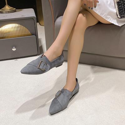 Весенняя и осенняя обувь больших размеров Туфли с острым носком Joker с плоской подошвой из мягкой кожи женские