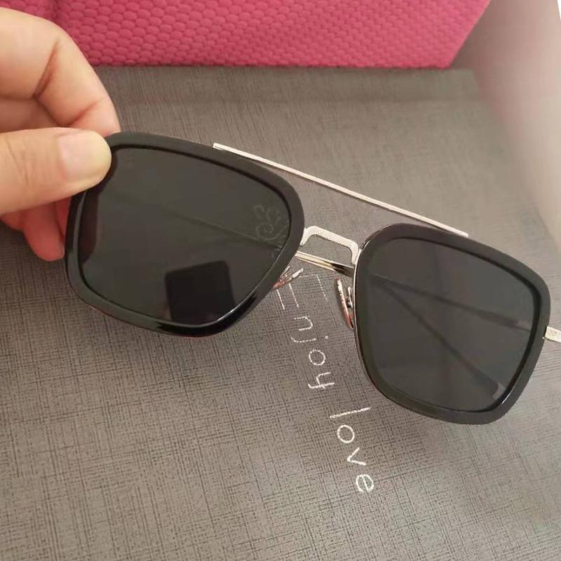 Воссоединившийся Паук Железный Человек Роберт Дауни-младший в очках Солнцезащитные очки Тони Старка