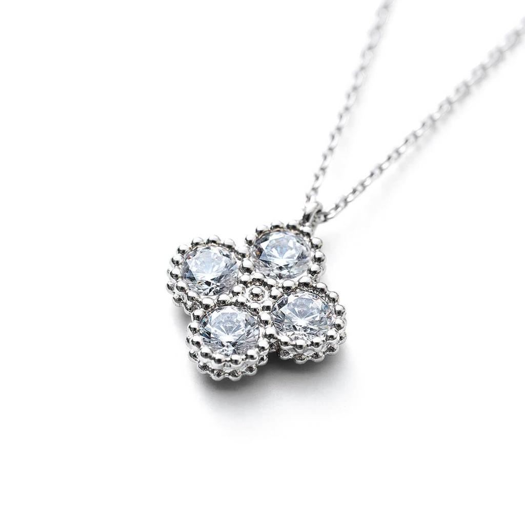 Магнитное ожерелье Clover ожерелье серебро свободный размер [Riely] (Длина прибл.. 60см)