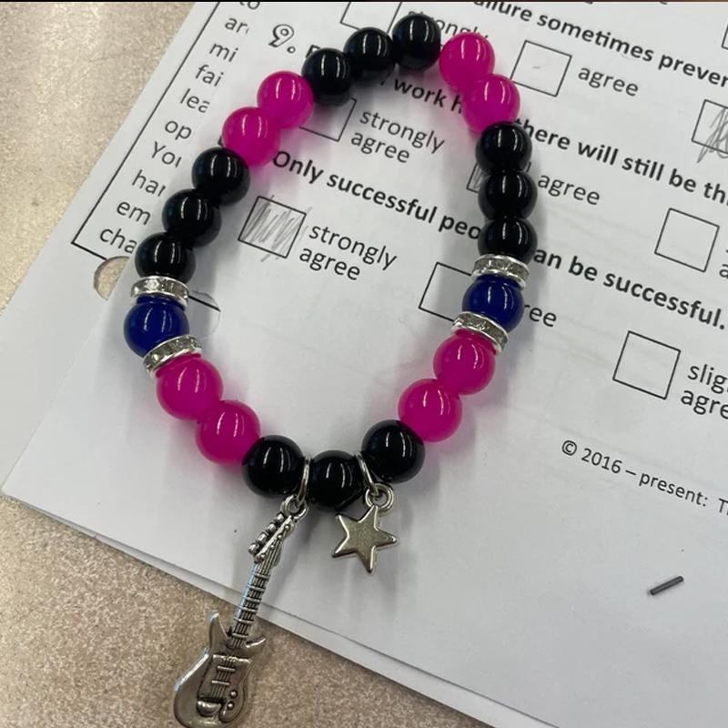 Fashion Couple Beads Bracelet Tv Girl Matching Bracelets Who Really Cares Album Inspired Bracelets Friends Jewelry Gift 2025 New