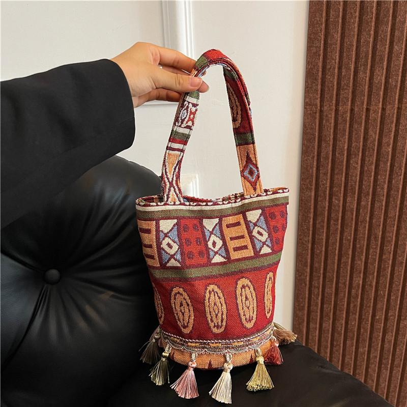 Популярные сумки-ведра для женщин Новые модные и трендовые сумки-тоут для прогулок Сумки-тоут на одно плечо