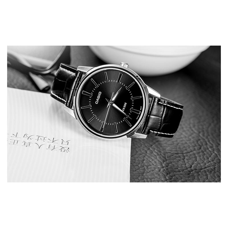 Casio STANDARD Series Business Waterproof Quartz Movement Leather Strap Japanese and Korean Watch Men's Watch Black Dial MTP-1303L-1AV
