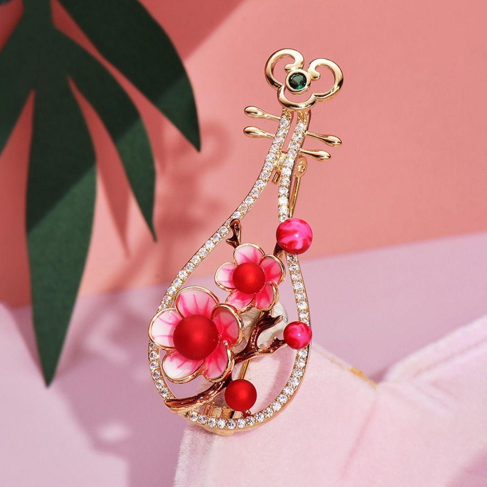 Plum Blossom Pipa Blossom Pipa Women Brooch Flower Crystal Plum Lapel Pins Plum Brooch Ornament