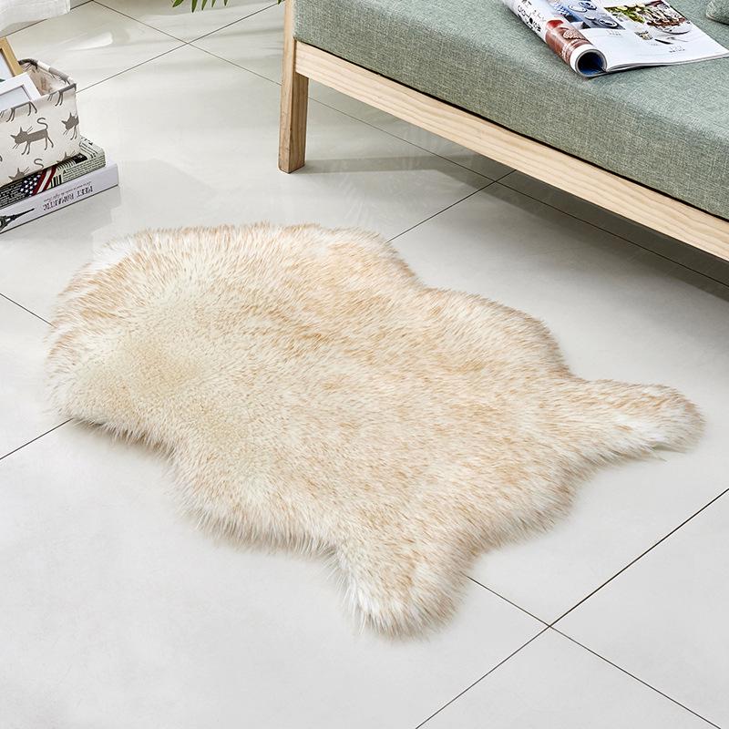Modern Euro-Style Imitation Wool Long Pile Floor Mat for Living Room or Bedroom