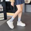 Женские новые высококачественные универсальные кожаные повседневные спортивные туфли на толстой подошве, увеличивающие рост, на шнуровке, скейтерские туфли