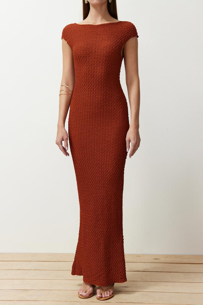 Women's Dress New Season Fashion Tile Textured Fabric Fitted Moon Sleeve Knitted Midi Dress