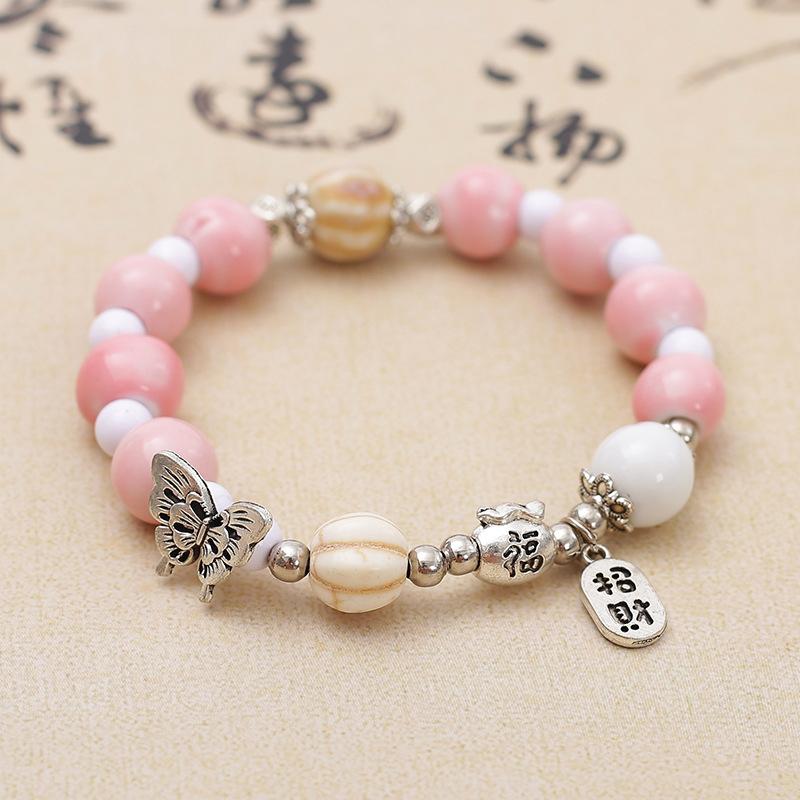 Подвеска в виде бабочки, эластичный браслет, цветной стеклянный браслет с бусинами для женщин и девочек, простой браслет, ювелирные изделия, подарки