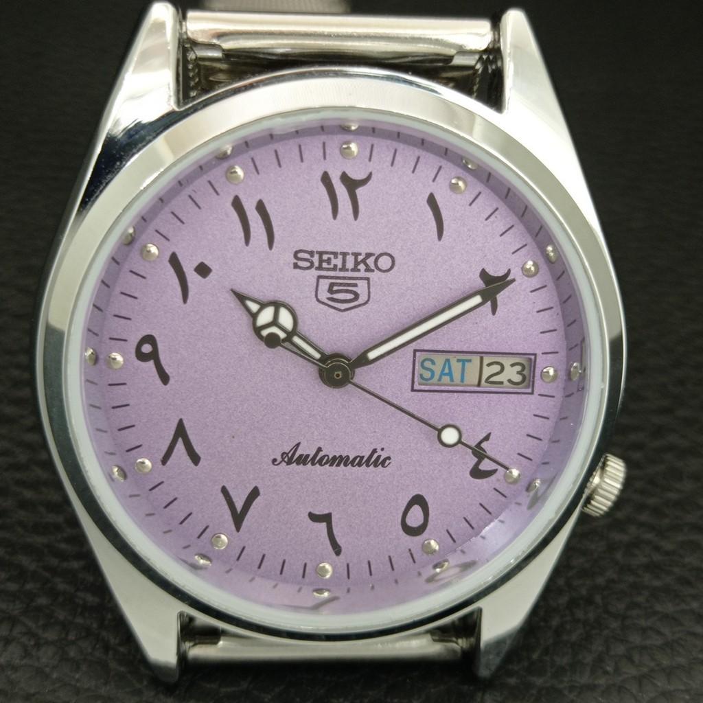 ЯПОНСКИЕ ВИНТАЖНЫЕ ОТРЕМОНТИРОВАННЫЕ АВТОМАТИЧЕСКИЕ МУЖСКИЕ ЧАСЫ SEIKO 5 С ФИОЛЕТОВЫМ ЦИФЕРБЛАТОМ a446338-1