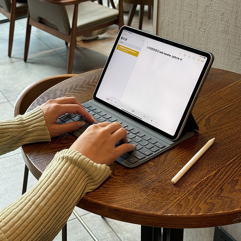 Чехол-клавиатура, совместимый с iPad Pro12.9, магнитный чехол-клавиатура с трекпадом MultiTouch, кожа