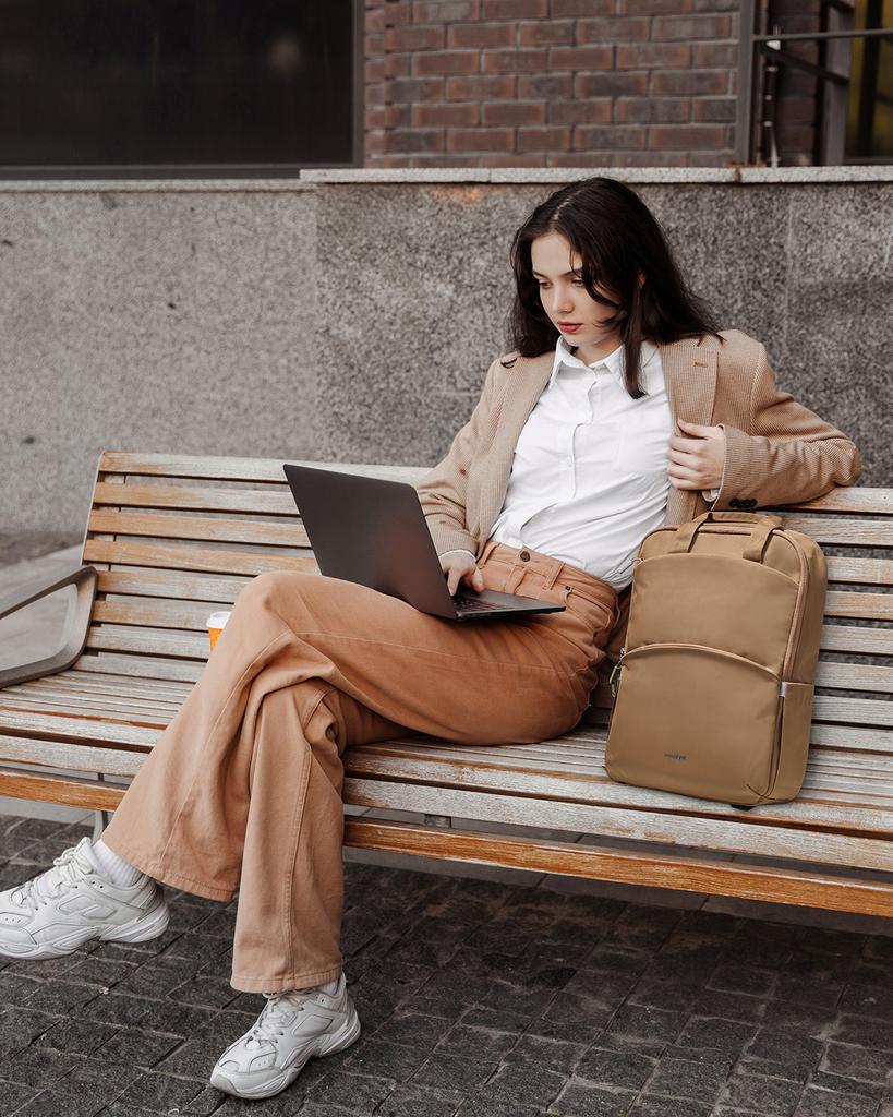 Innostyle Laptop Backpack 15.6 For Plane Waterproof Colorlite 14L Red