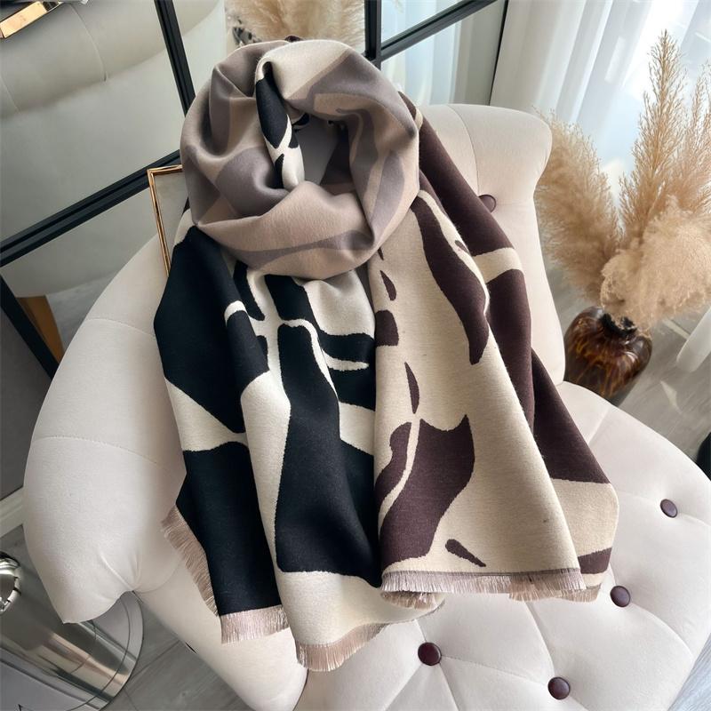 NEW Brand Warm Cashmere Poncho Shawl Scarf Luxury Print Thick Pashmina Winter Blanket Wraps Bufanda Casual Hijab Stoles Echarpe