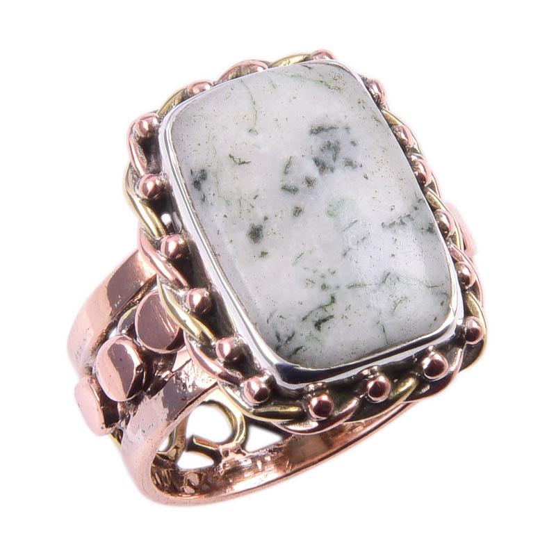 Кольцо из двухцветного серебра 925 пробы с натуральным зеленым опалом-дендритом S.6 R0V98