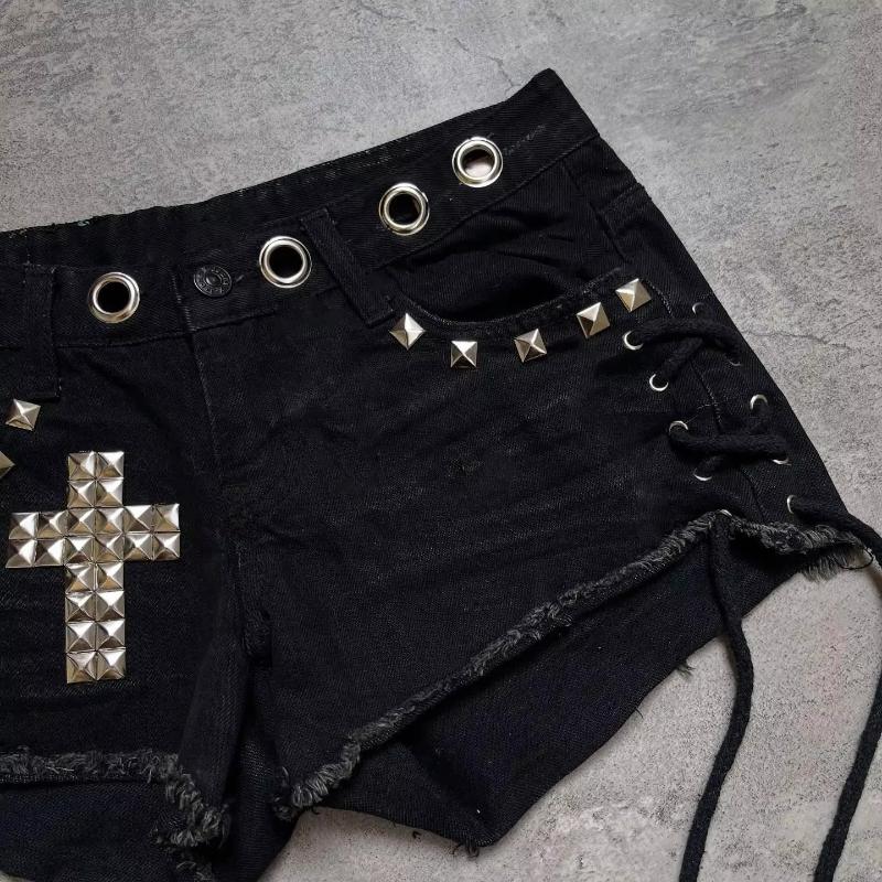 Y2K Summer Women's High Street Gothic Cross Hot Stamped Design Shorts