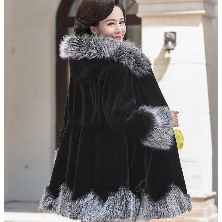 Autumn and Winter Mink Fleece Jacket Women's Mid-length Plus Size Mink Coat Women's Hooded Faux Fur Slim-fit Jacket Women