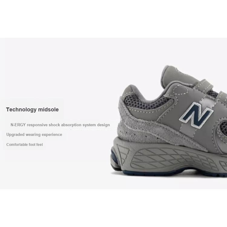 New New Balance 2002R Dark Grey TD IV2002R0