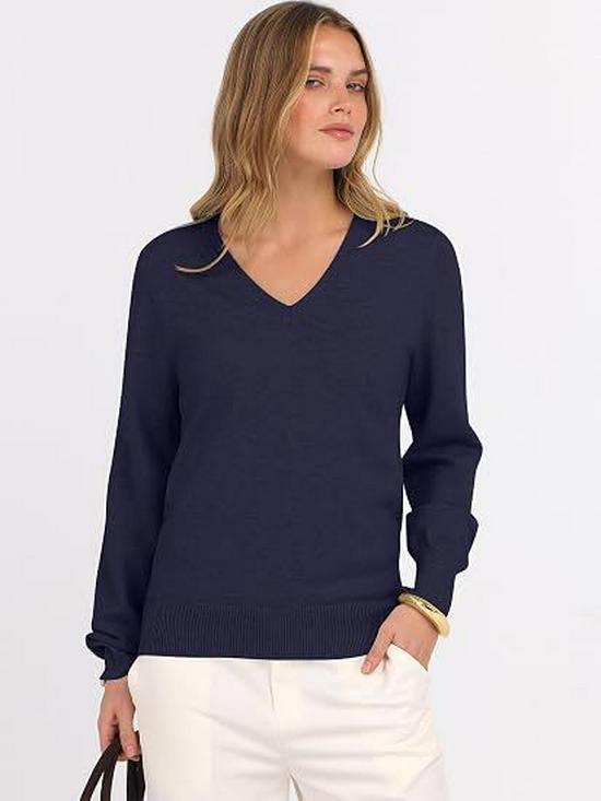 2026 European & American Autumn V-neck Loose Long Sleeve Solid Knit Women's Sweater - Commuting & Versatile