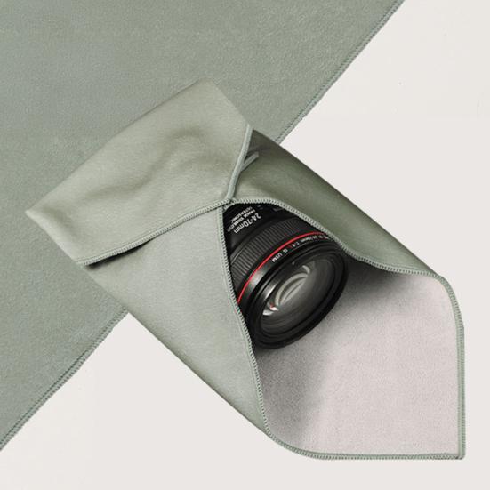 Makeup Bag Portable Protective Cosmetic Pouch Smooth Wear Resistant Self Adhesive Versatile Camera Lens Wrap Travel Organizer