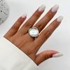 Роскошный стиль Красочное акриловое кольцо с драгоценным камнем из стразов Металлическое текстурированное плиссированное кольцо с открытой шинкой для женщин INS Повседневное элегантное эффектное украшение для рук