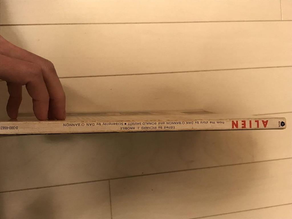 [USED] Foreign Books Alien Movie Novels Sci-Fi Vintage Books Photo Books