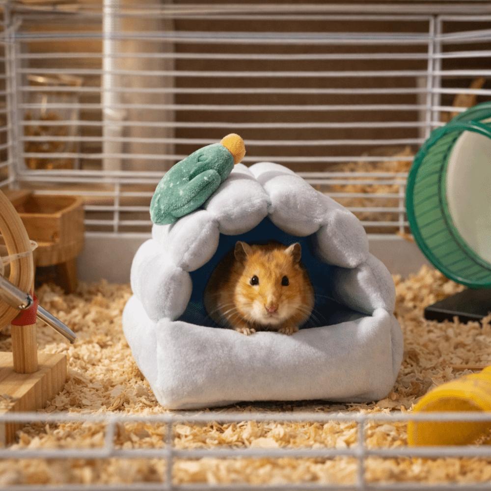 Warm Hamster Cotton Nest Windproof Cartoon Small Pet Sleeping House Thickened Strawberry Design Guinea Pig Insulated Nest