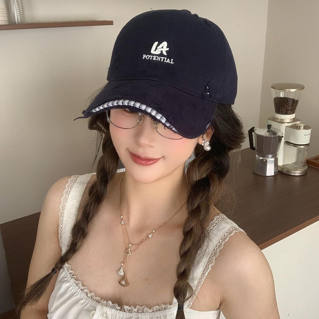 Letter Embroidered Baseball Cap For Women, Simple And Versatile In Spring And Summer, Small Peaked Cap For Couples Of The Same Style