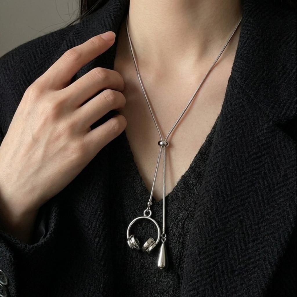 Корейские серебряные длинные наушники, популярные, кулон-ожерелье, цепочка для свитера на осень и зиму, нишевые аксессуары, легкая роскошь, универсальные для повседневного ношения, женские