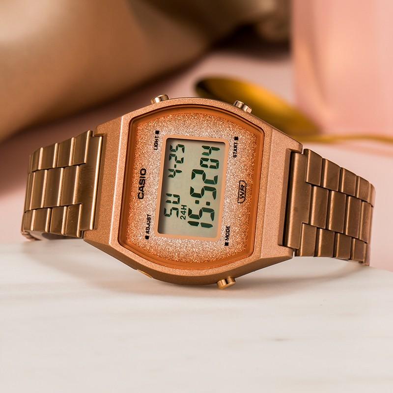 Casio Серия VINTAGE - квадратные, классические ретро маленькие квадратные, кварцевый механизм, ремешок из нержавеющей стали, японские и корейские часы, женские часы, B640WCG-5