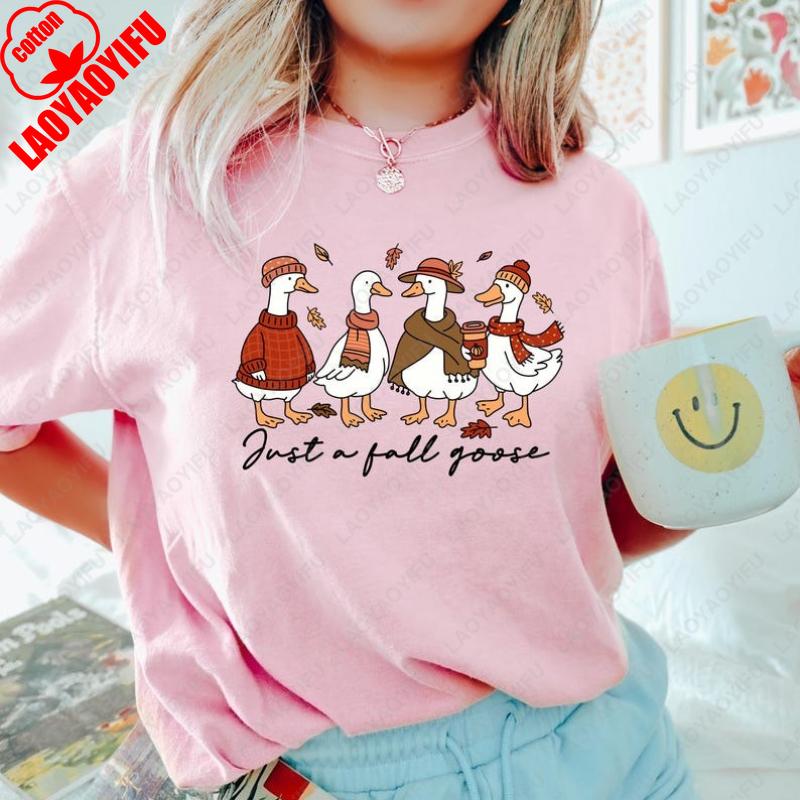 Cozy Fall Goose Men Women Tshirt Autumn Animal Funny Kawaii Pattern Tees Fallen Leaves Popular Cotton Regular Short Sleeve Gift