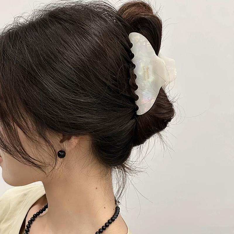 Large Hair Claw Clip Acetate Shark Clip Arc Geometric Hair Clamps Grab Vintage Women Hair Accessories