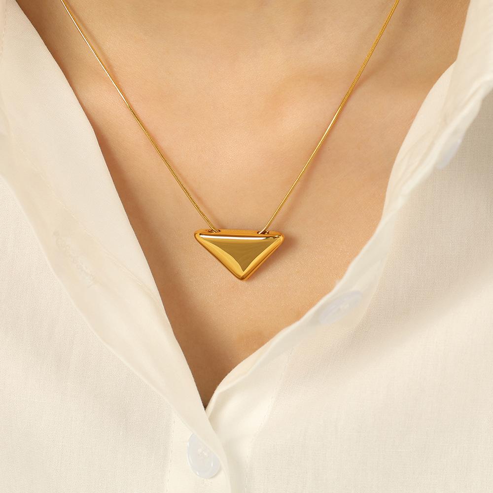 Fashion New Simple 2026 Golden Triangle Personality Clavicle Chain Cold Wind Advanced Plated 18K Gold Necklace