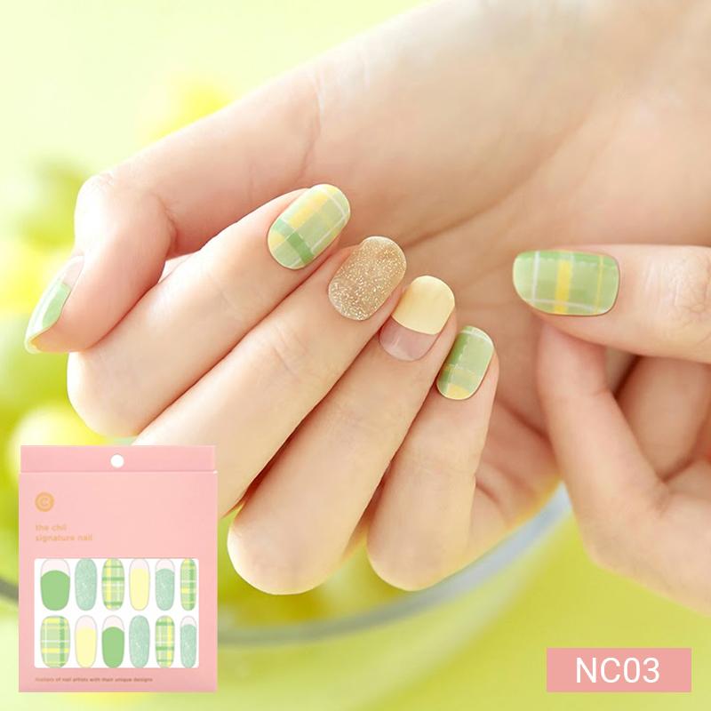 Милые пастельные наклейки для ногтей 24 шт. | Полоски для прессования, Дизайны с кроликом, медведем и звездой, Легко снимаются