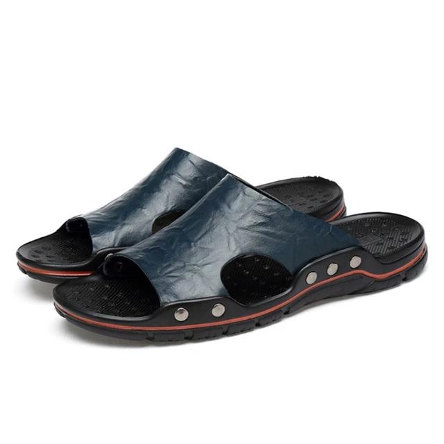 Fashion Summer Slippers New Men Sandals Soft Outdoor Slides High Quality Genuine Leather Comfortable Beach Sandals Outdoor Men Shoes